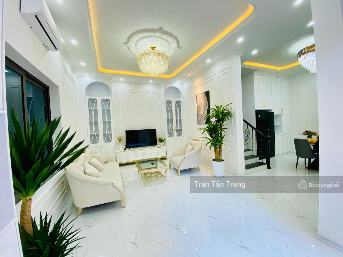 Nhà mới Võng Thị, Lô góc, ngõ Oto, gần Hồ Tây dt 66m x 4 tầng mới đẹp ở ngay