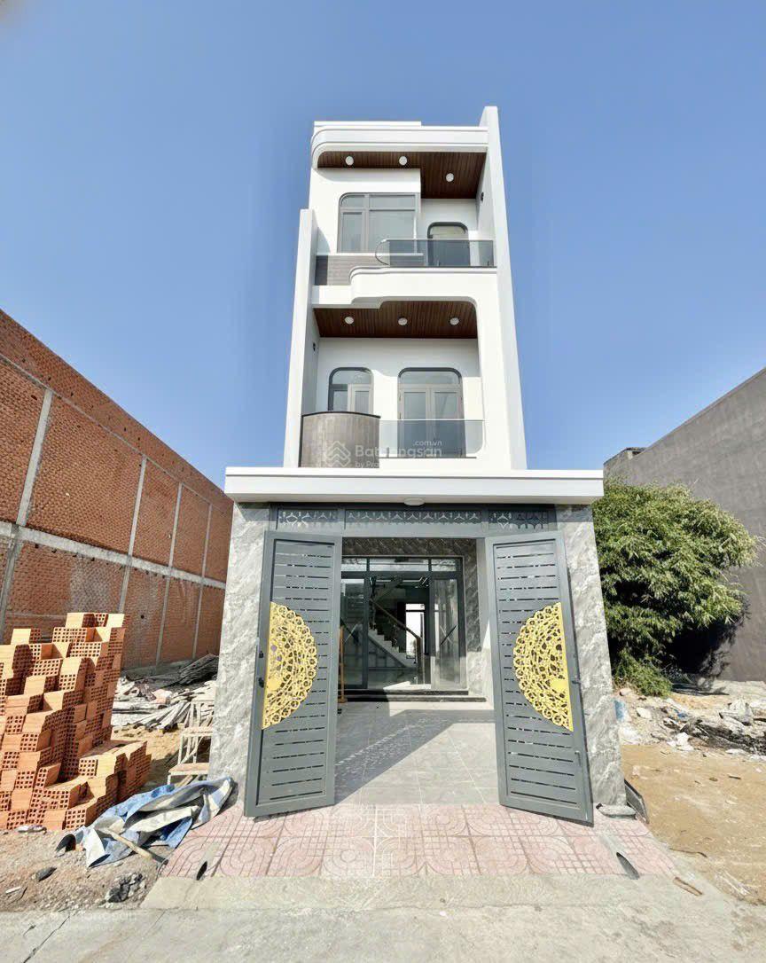 Bán nhà trệt 2 lầu gần ngã ba ông xã dĩ an bình dương dt 109m ngang 4x27 giá 5ty9 lh 0906 309 ***