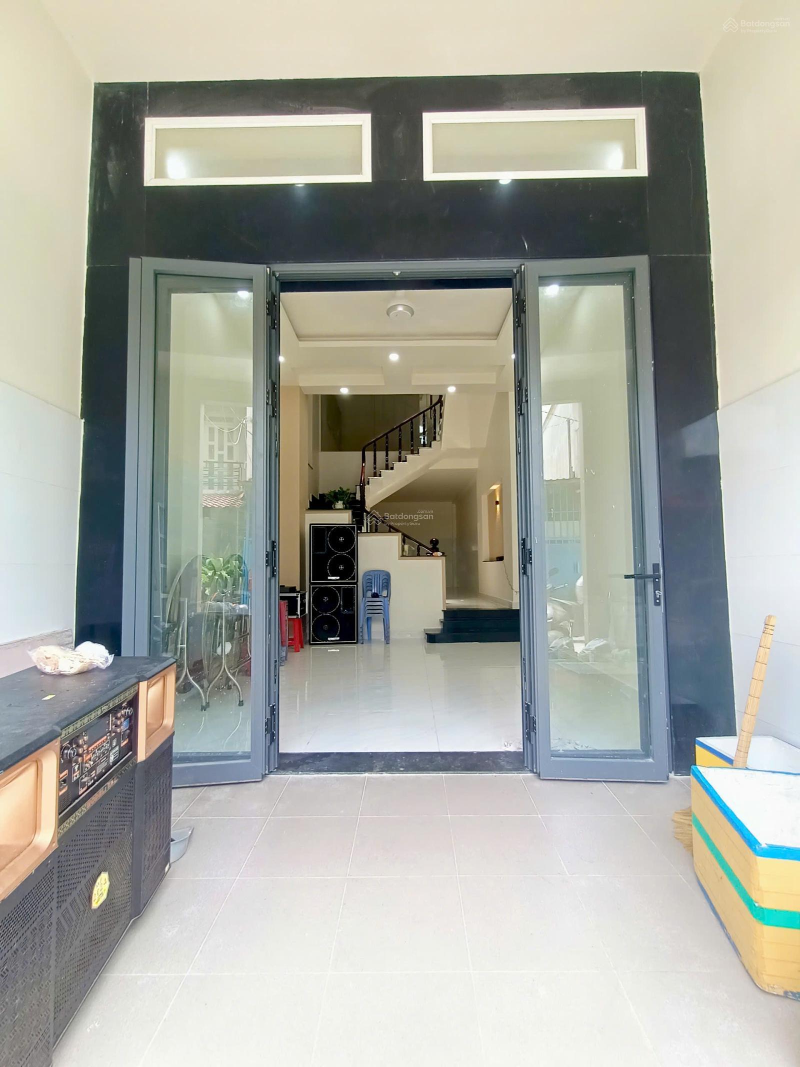 Cho thuê nhà mặt tiền hẻm kinh doanh 822 Hương Lộ 2 (4m*16m- 2 Lầu- 15 triệu) vừa ở vừa kinh doanh Cho thuê nhà mặt tiền hẻm kinh doanh 822 Hương Lộ 2 (4m*16m- 2 Lầu- 15 triệu) vừa ở vừa kinh doanh