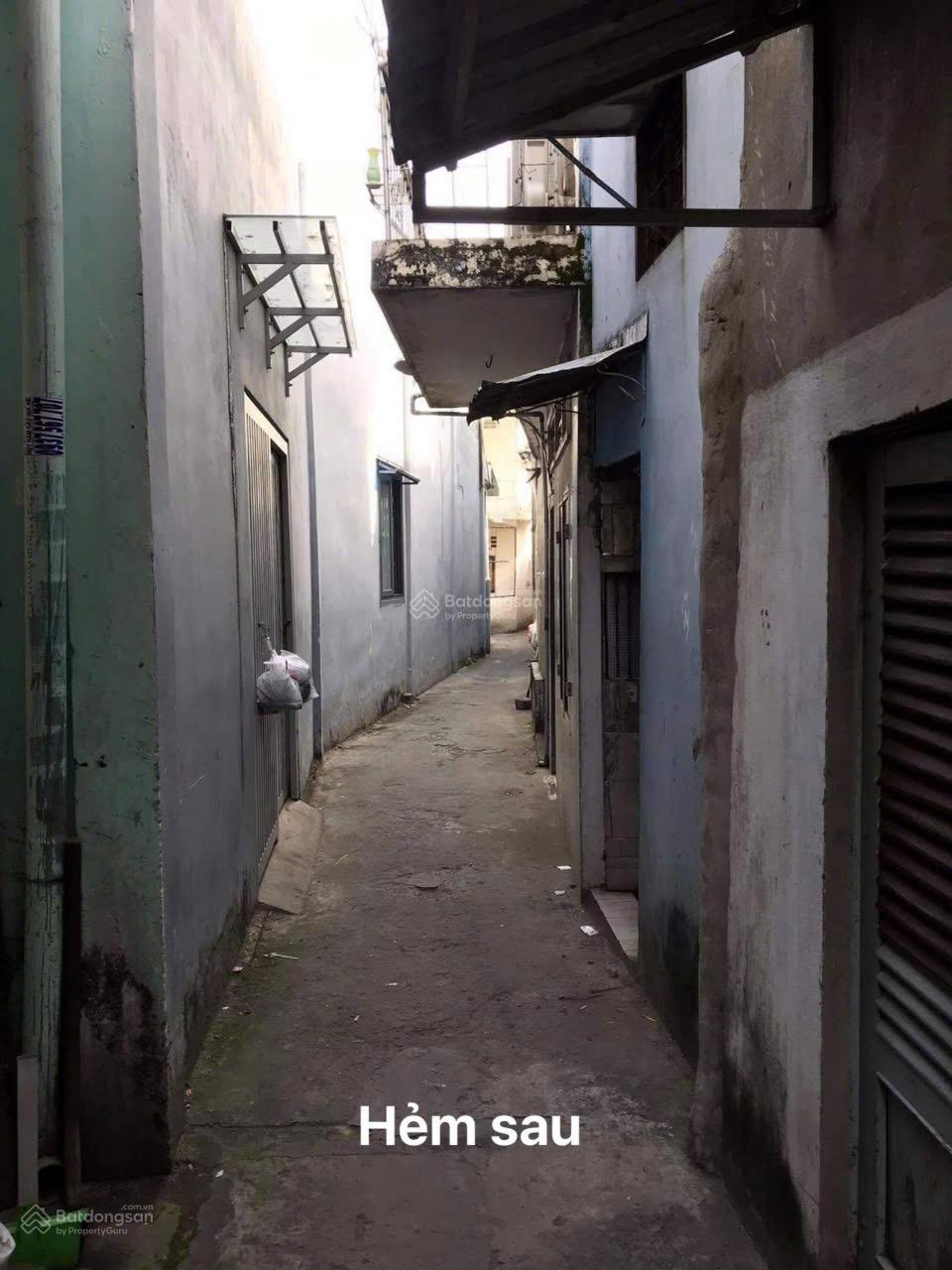 Bán nhà 2mt trước sau cách vài căn ra mt lê văn việt giá giảm 400 tr còn 6 tỷ 1 TL Bán nhà 2mt trước sau cách vài căn ra mt lê văn việt giá giảm 400 tr còn 6 tỷ 1 TL