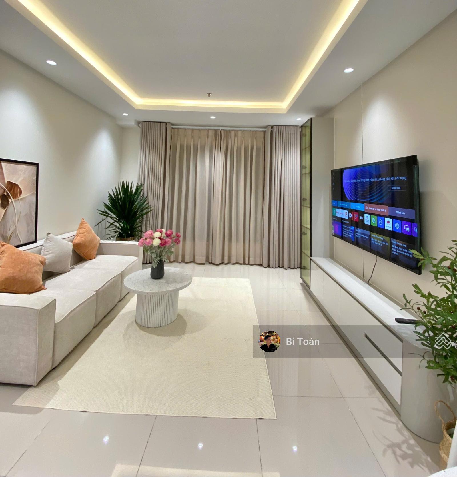 Bán căn hộ CT4 với nội thất đẹp, thiết kế 1 PN thích hợp cho gia đình nhỏ