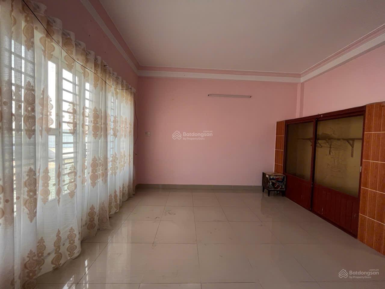 BÁN NHÀ 1 TRỆT 2 LẦU, HẺM QL50 _ PHONG PHÚ, BÌNH CHÁNH _ GẦN CHỢ PHÚ LẠC _ DT SÀN 224,5m2 _ 4,5 tỷ