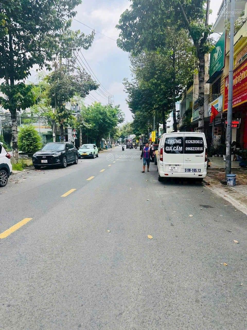 Bán nhà mặt tiền Võ Thị Sáu gần khúc Ngã Tư - Đối diện công viên cách siêu thị Go bigc Dĩ An Bán nhà mặt tiền Võ Thị Sáu gần khúc Ngã Tư - Đối diện công viên cách siêu thị Go bigc Dĩ An