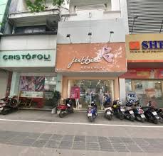 Bán nhà mặt phố Thái Hà 33m2 5 Tầng mặt tiền 4.2m 36 tỷ kinh doanh ôtô tránh vỉa hè thuê ~60tr/năm Bán nhà mặt phố Thái Hà 33m2 5 Tầng mặt tiền 4.2m 36 tỷ kinh doanh ôtô tránh vỉa hè thuê ~60tr/năm