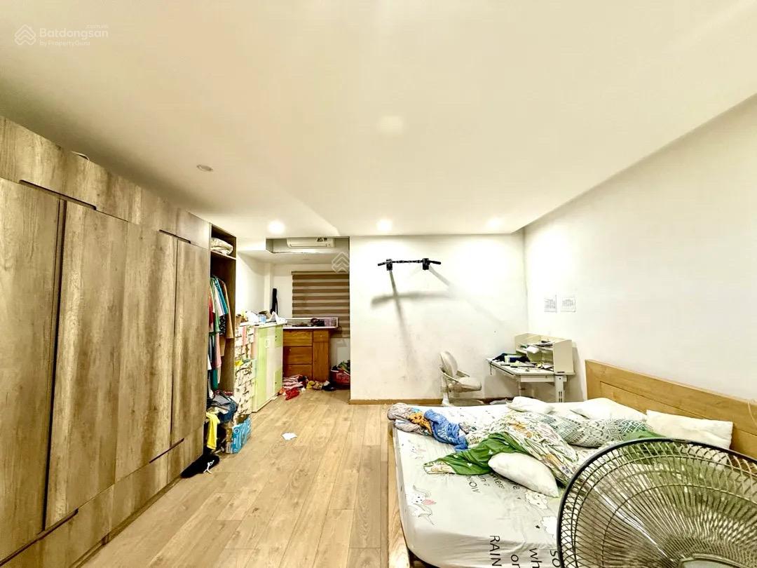 Hàng hiếm giữa lòng Hải Châu - nhà 3 tầng mặt tiền Ngô Thế Vinh - gần sân bay, bệnh viện