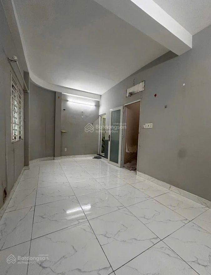 NGANG BỀ THẾ 6M - 3 TẦNG BTCT - SÁT MT PHAN VĂN TRỊ - Q5 CHỈ 5.XX TỶ. TL CHÍNH CHỦ NGANG BỀ THẾ 6M - 3 TẦNG BTCT - SÁT MT PHAN VĂN TRỊ - Q5 CHỈ 5.XX TỶ. TL CHÍNH CHỦ