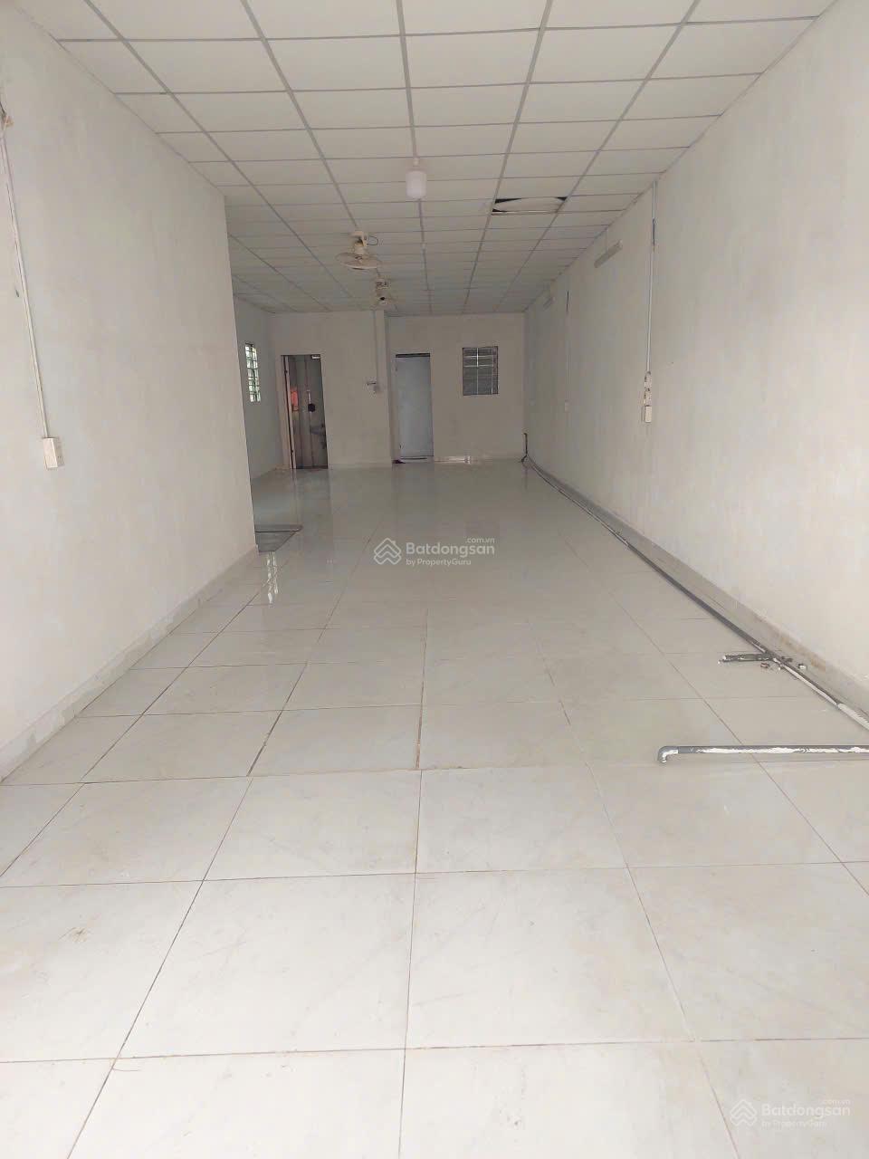 Cho thuê Mặt bằng, Kho 82m2 - 15tr, khu Trần Não Quận 2