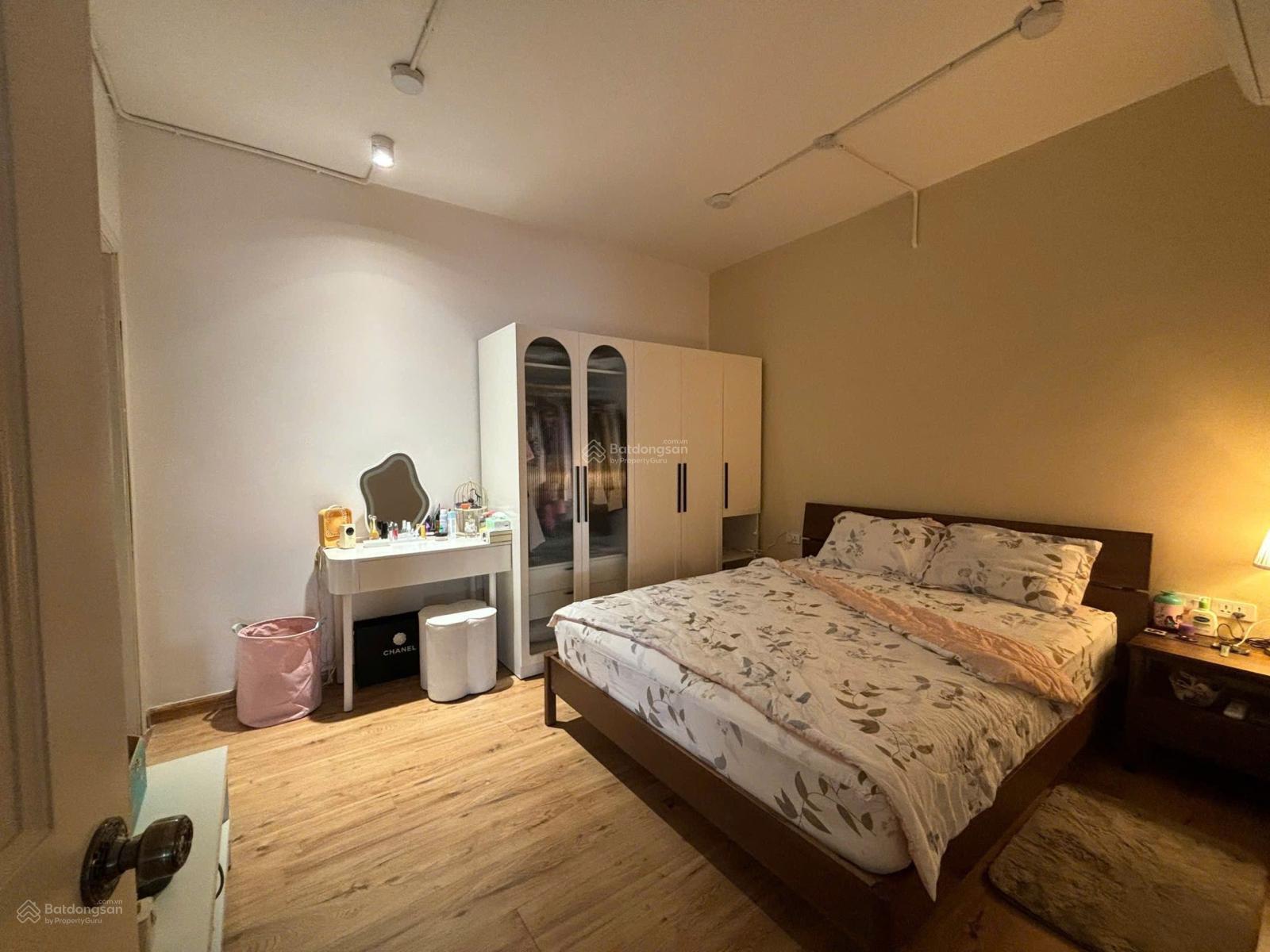 Bán CC tại Constrexim Copac Square, Q4. 5,7 tỷ, 88m2, 2PN, 2WC, nhiều tiện ích, nt mới đẹp sổ hồng.