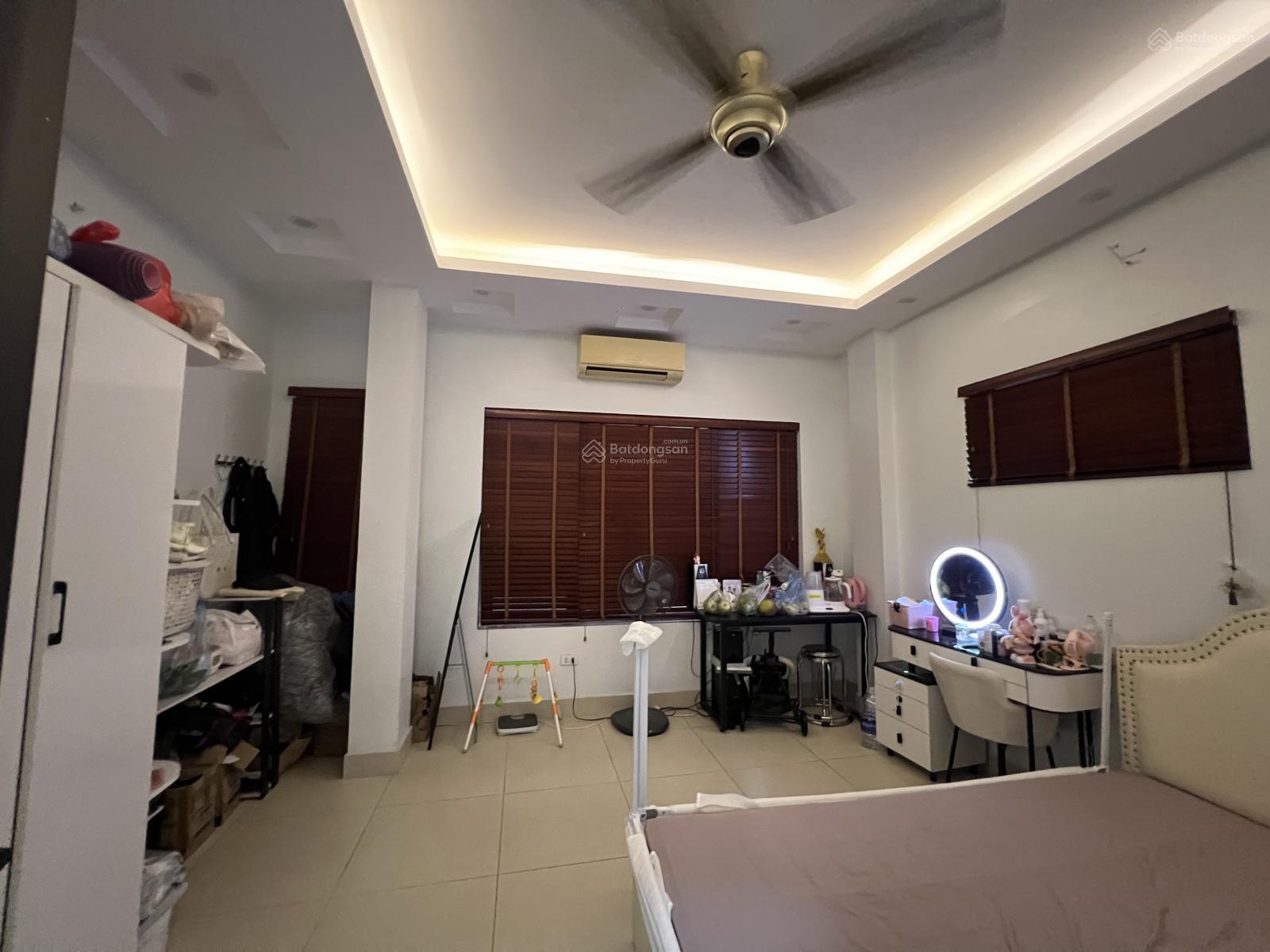 Bán nhà Thượng Phúc - Xã Đại Thanh, Sát Vinhome Olympic, Giá Đầu tư, 32m*3,5 tầng, 3PN, ngõ thông