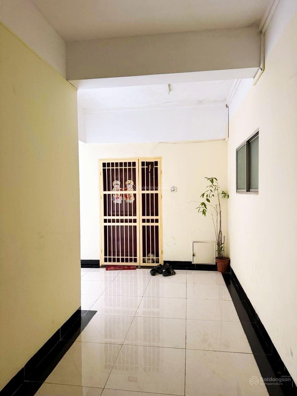 Bán nhà Chung Cư toà N05 KDT mới Pháp Vân, tầng Lộc Phát; 3 ngủ, hướng Ban Công Đông Nam, Full NT Bán nhà Chung Cư toà N05 KDT mới Pháp Vân, tầng Lộc Phát; 3 ngủ, hướng Ban Công Đông Nam, Full NT