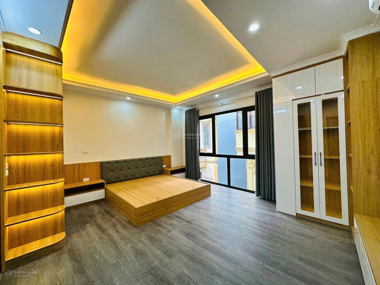 BÁN NHÀ PHỐ NGUYỄN LƯƠNG BẰNG - ĐỐNG ĐA- 30M RA MẶT PHỐ - THANG MÁY NHẬP KHẨU - NHÀ MỚI KÍNH KOONG