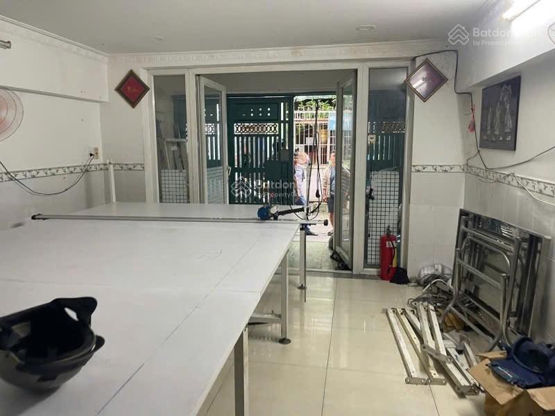 Gấp Bán 1Đời Chủ 60m² HXH Thông-2Tầng Thu Nhập 111Triệu/Năm Giáp TPhú