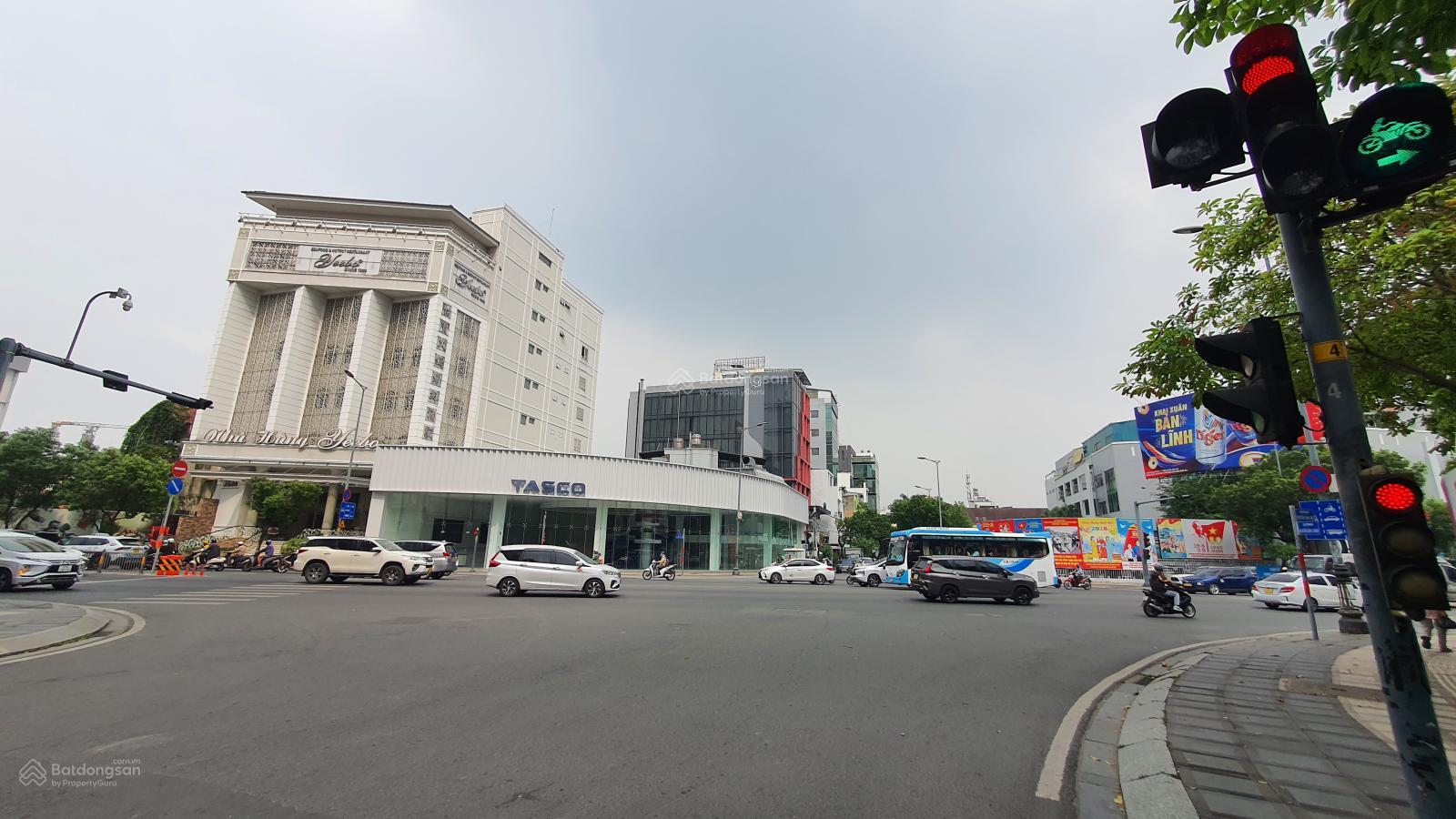 Nhà đẹp 9 tầng, có hầm, thang máy, ngang khủng 7.8 m, dòng tiền gần 1.5 tỷ/năm, giá tốt