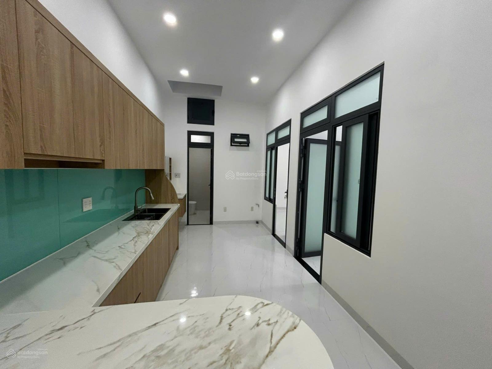 Nhà 5,950 tỷ TTTP Nha Trang đường ô tô 5m - 91,5m2 ngang 6m giáp khu đô thị, cách biển 3km