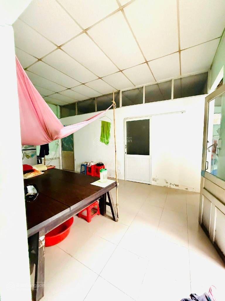 Nhà ngon 1 đời chủ DT 182.3m2 Full thổ , Gần mặt tiền , Sổ hồng ngang gần 5 nở hậu 11.55m , 10 tỷ