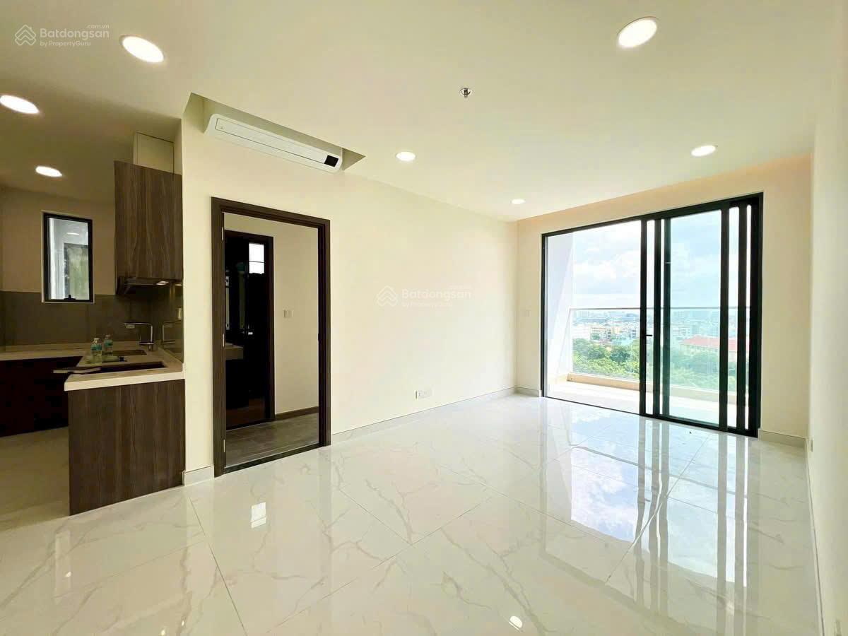Cho thuê CC Diamond Centery, 19 triệu, 120m2, 3PN, 3WC, giá siêu hời!