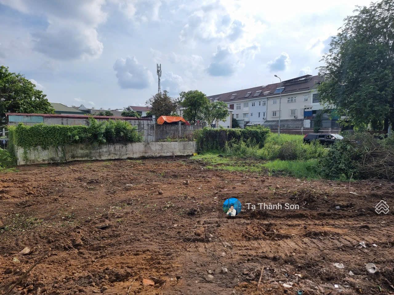 Đất biệt thự ngay đường số 12, Hiệp Bình Phước 230m2 full thổ giáp Jamona rất tiềm năng chủ gấp 14T