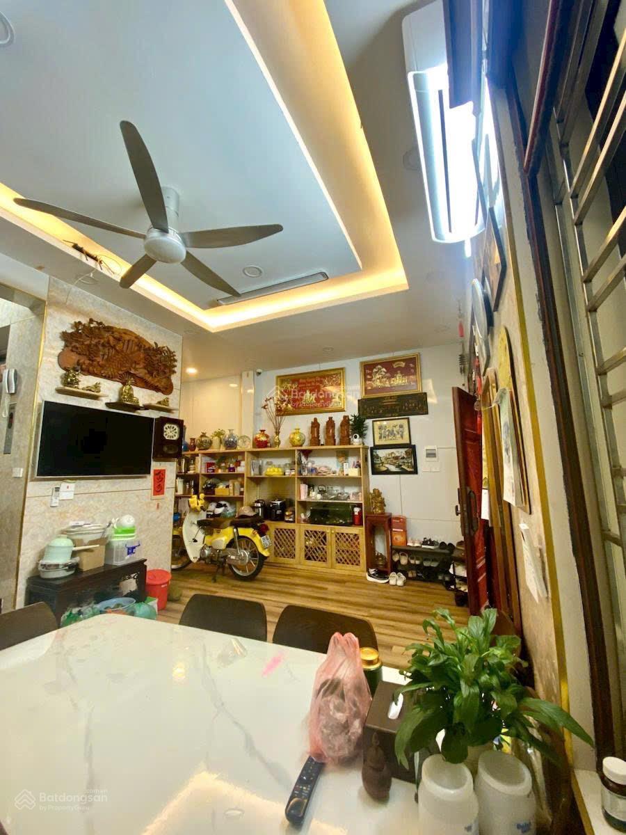 TRẦN XUÂN SOẠN- Hai Bà Trưng Nhà đẹp 6T có thang máy MT 5m 45m 16.7 tỷ (TL) 5 phút tới Hồ Gươm