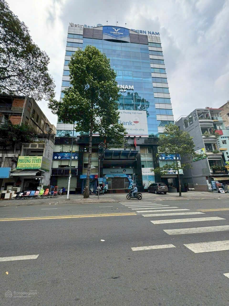 TÒA NHÀ CAO TẦNG MẶT TIỀN SONG HÀNH - XA LỘ HÀ NỘI , AN PHÚ - DT 18x35M - 2 HẦM 26 TẦNG - GIÁ 180TỶ