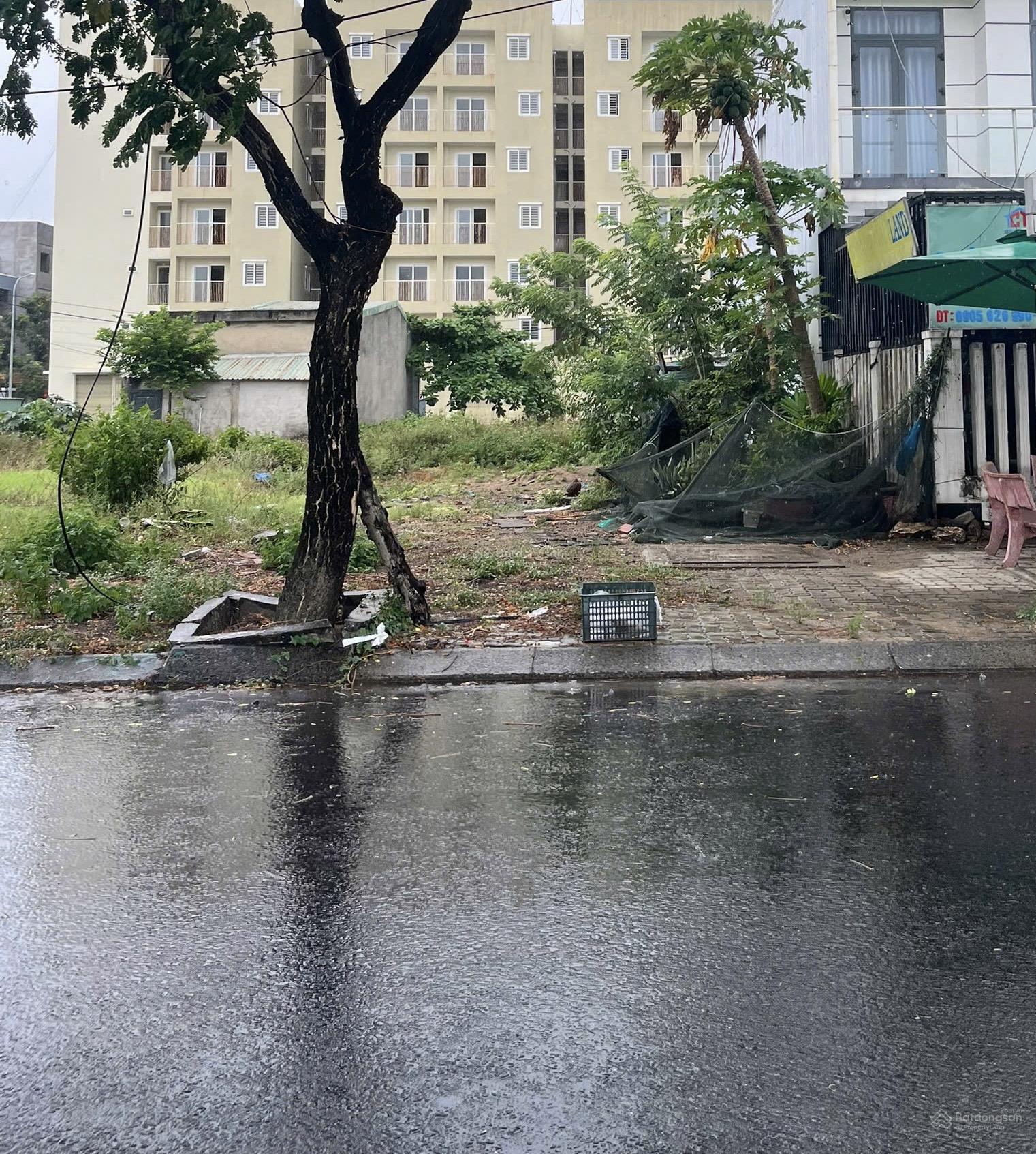 Nắm chủ-Lô đất BIỂN MT TÂN TRÀ -Đường 10,5m gần Trường Sa +Bãi tắm -Chỉ 7,5 tỷ TL. Nắm chủ-Lô đất BIỂN MT TÂN TRÀ -Đường 10,5m gần Trường Sa +Bãi tắm -Chỉ 7,5 tỷ TL.