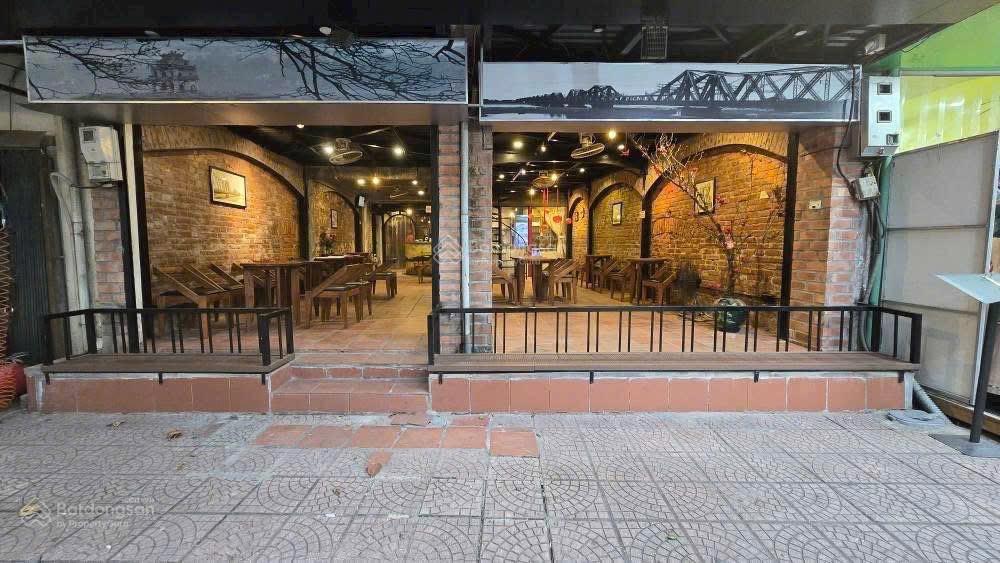 Cho thuê nhà mặt phố Lưu Quang Vũ, mặt tiền 8m, diện tích 130m thông sàn, kinh doanh mọi mô hình Cho thuê nhà mặt phố Lưu Quang Vũ, mặt tiền 8m, diện tích 130m thông sàn, kinh doanh mọi mô hình