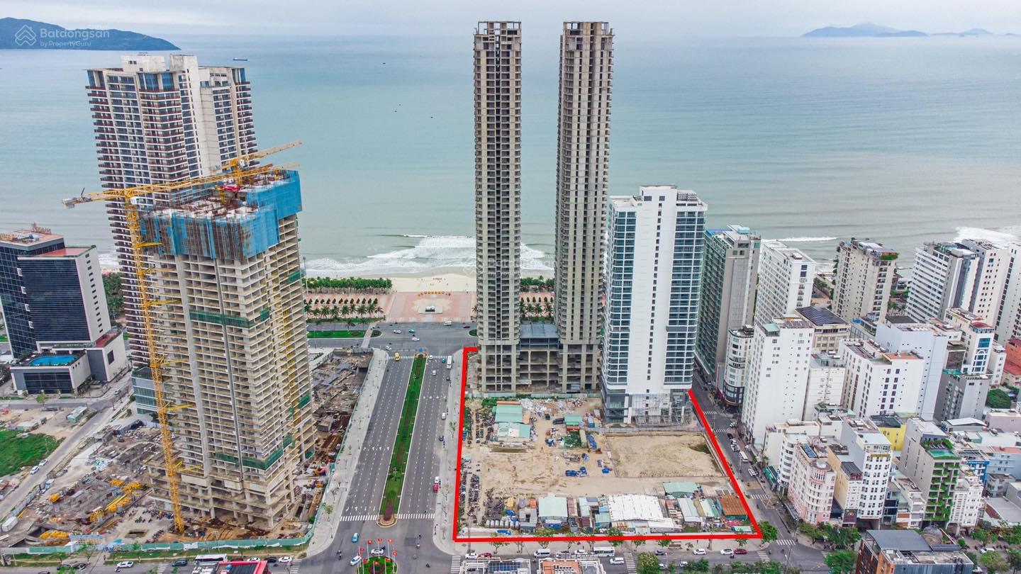 Nhà 3 tầng đẹp, Vị trí Vàng, Hà Bổng sát biển Mỹ Khê, Công viên Biển Đông 8.75 tỷ, LH0968 228 ***