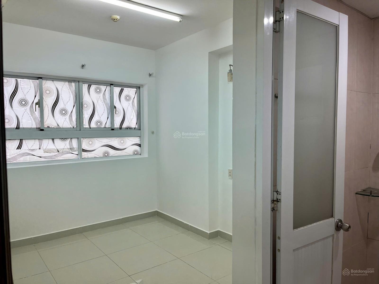 Cho thuê căn 8x Plus, 2PN - 2WC, nhà mới có ít nội thất cơ bản, giá thuê 7,5tr. Ở ngay