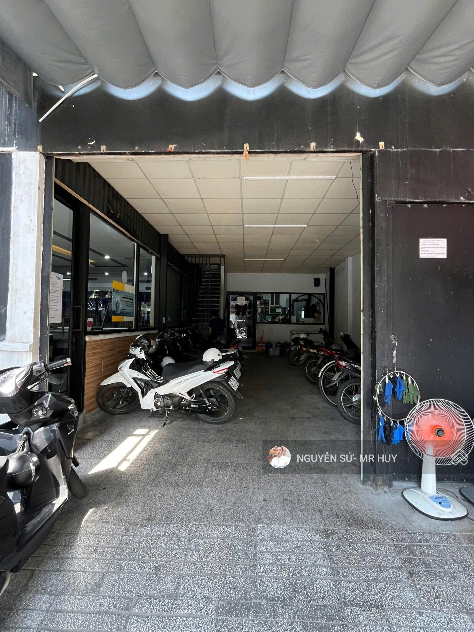 Cho thuê Mặt Bằng Có sẵn Công Trình cấp 4. Dt 16 x 20m = 320m, Giá 35tr/1 tháng, D2D Võ Thị Sáu