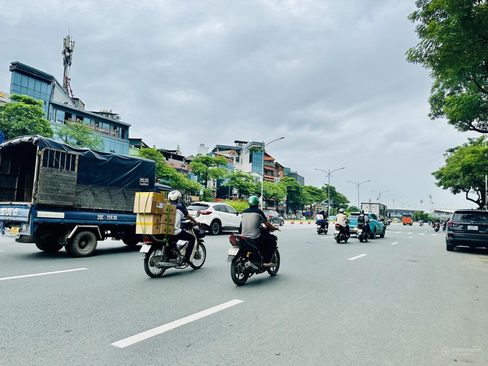 Bán nhà Lê Quang Đạo 80m², ô tô tải đỗ cửa, mặt tiền 7.8m, kinh doanh, 17 tỷ TL Bán nhà Lê Quang Đạo 80m², ô tô tải đỗ cửa, mặt tiền 7.8m, kinh doanh, 17 tỷ TL