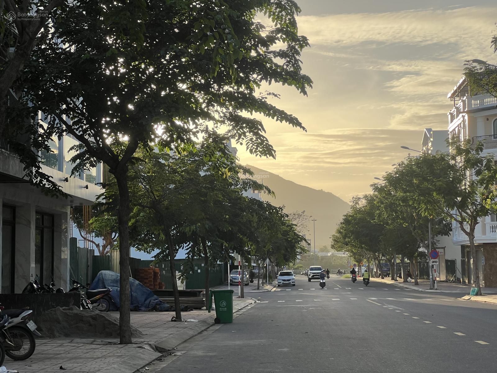 Duy Nhất 1 Lô Mặt tiền Kinh Doanh Đường Chính Số 7 Rộng 22m Tại KĐT Hà Quang 2, giá 85Tr/m2