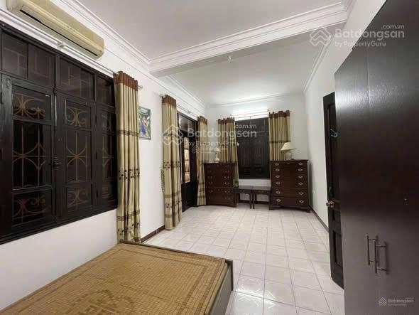 Cho thuê nhà ngõ 36 hoàng ngọc phách 50m x5T ô ô đỗ cửa