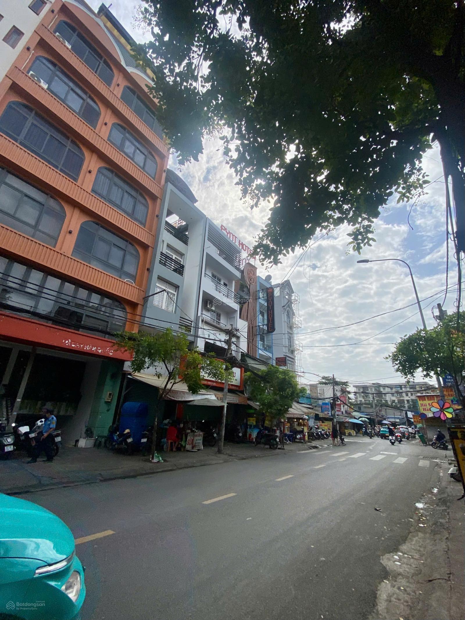 BÁN TÒA MẶT TIỀN VẠN KIẾP - NHÀ NGAY PHỐ ẨM THỰC PHAN XÍCH LONG - HẦM - 6 TẦNG - GIÁ CỰC RẺ