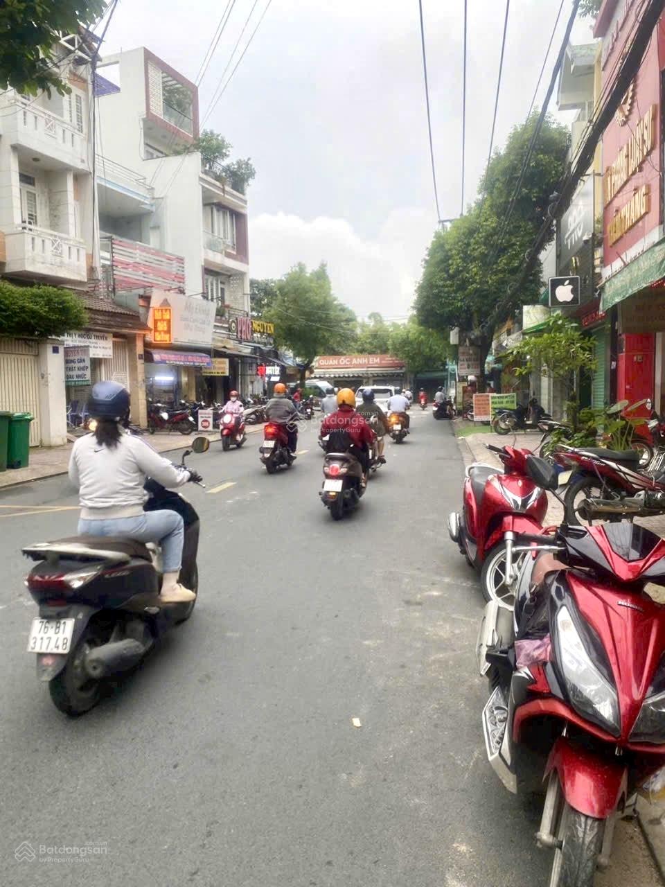 Mặt Tiền Cầu Xéo Ngay Gò Dầu - Nhà Mới Đẹp - 3 Tầng Đúc - Ngang 5 x Dài 17.4 - Cho Thuê 35tr/th