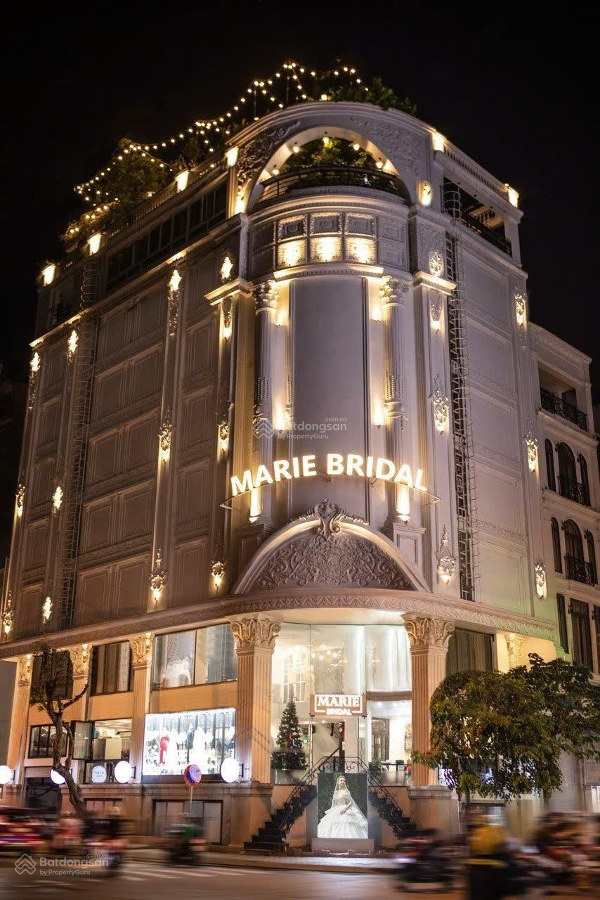 Bán tòa nhà góc 2MT (15x20m) 82 Tân Mỹ quận 7 đang làm nhà hàng tiệc cưới HĐT 400tr/th giá 135 tỷ