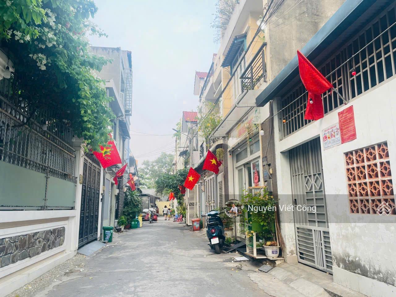 Bán lô đất (5.5x11m~ 60m2) ngay đường Số 11, Tam Bình - chung cư Lan Phương, Saigon Avenue,