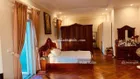 Cho thuê biệt thự Thảo Điền, Quận 2. 320m2, 4 tầng. Hồ bơi và vườn.