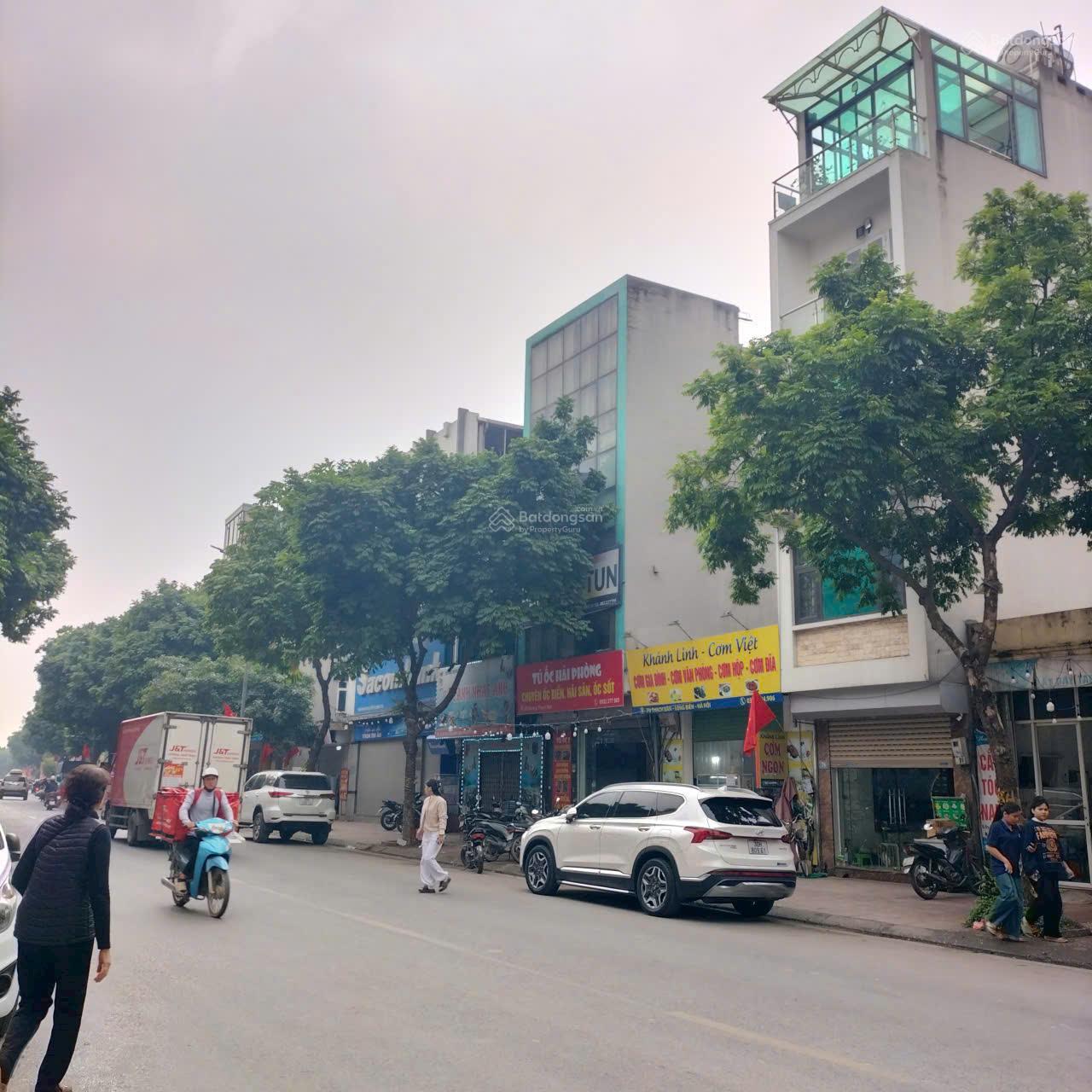 CẦN BÁN NHÀ MẶT PHỐ THẠCH BÀN LONG BIÊN HÀ NỘI.