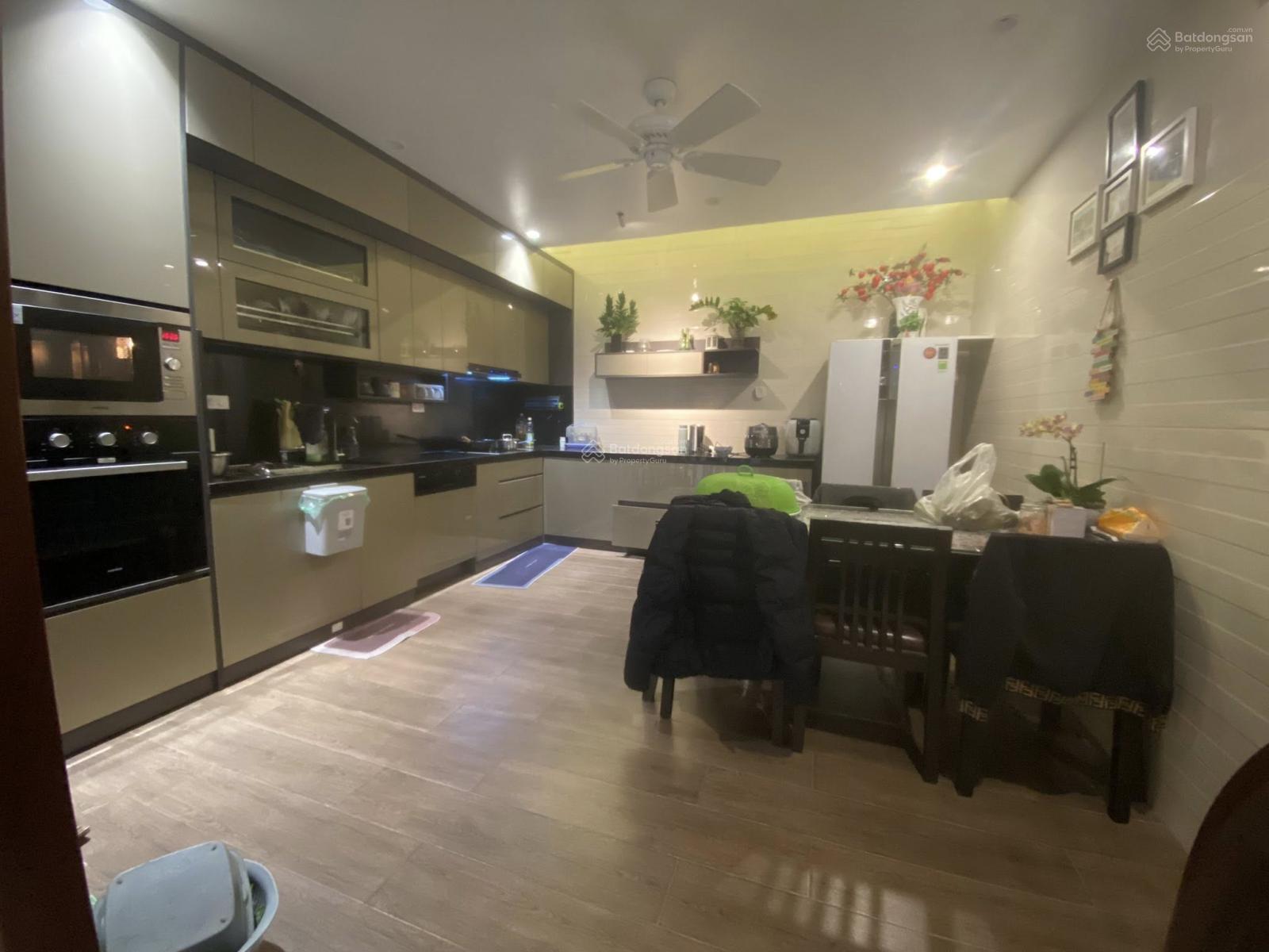 Bán Đất tặng nhà 2 tầng mặt phố Lê Duẩn, Khâm Thiên, Đống Đa, Hà Nội,vỉa hè, kinh doanh 63 tỷ,158m2