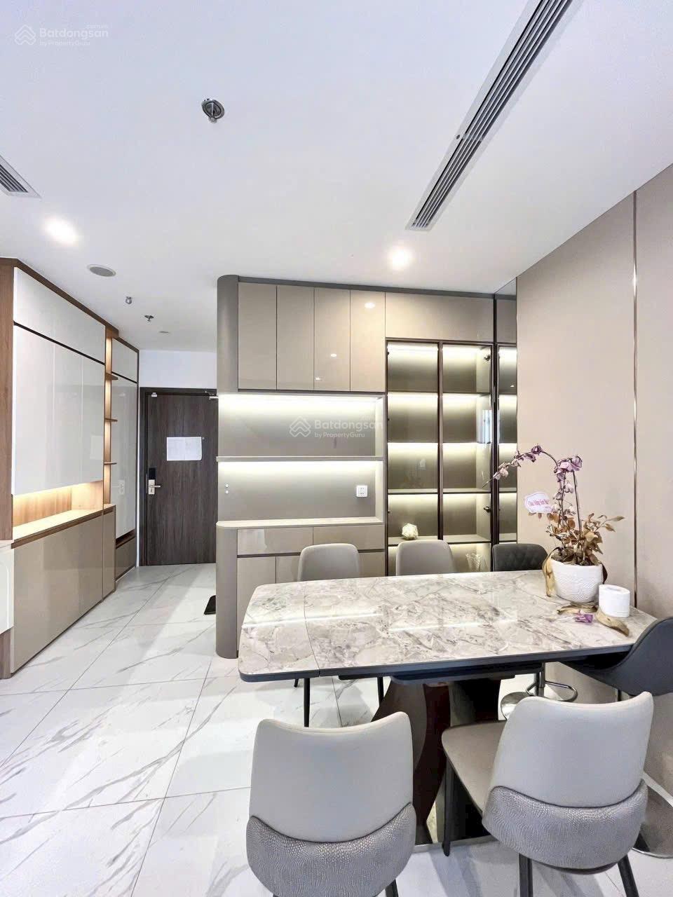 Cho thuê gấp CC The Beverly, 12 triệu VND, 80m2, 2PN, 2WC, Full nội thất, Quận 9, HCM.Lh 0906 825 ***