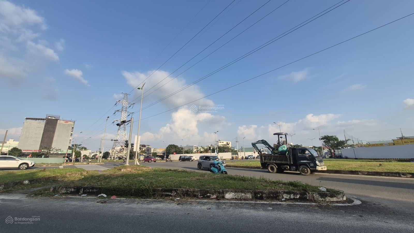 Hòa Xuân - Lô Góc 2 mặt tiền 29 tháng 3 - gần kề 3 tòa căn hộ Võ Chí Công, trục chính kinh doanh.