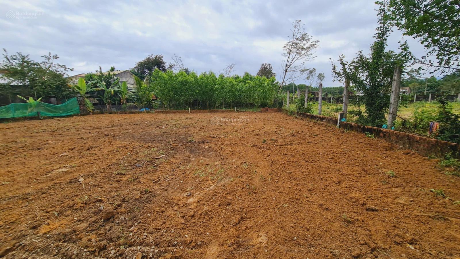 Đất gần nam kỳ khỡi nghĩa, 522m2 có 120m2 đất ở ngang rộng rãi 41m.