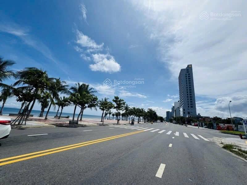 Độc quyền, dt khủng 267m2, vị trí hot Sơn Trà, pháp lý chuẩn, mặt tiền Chính Hữu giá tốt 34.9 tỷ.