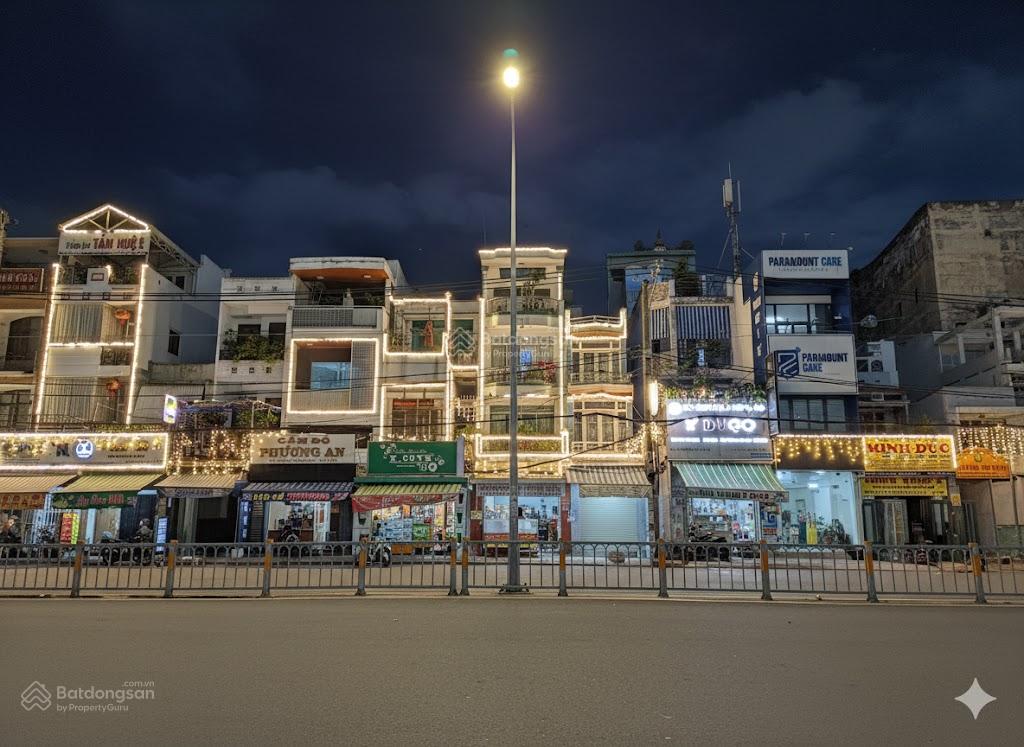 Cho thuê nhà số 18 Minh Phụng, 30 triệu, 272m2 view đẹp tại Q6, HCM