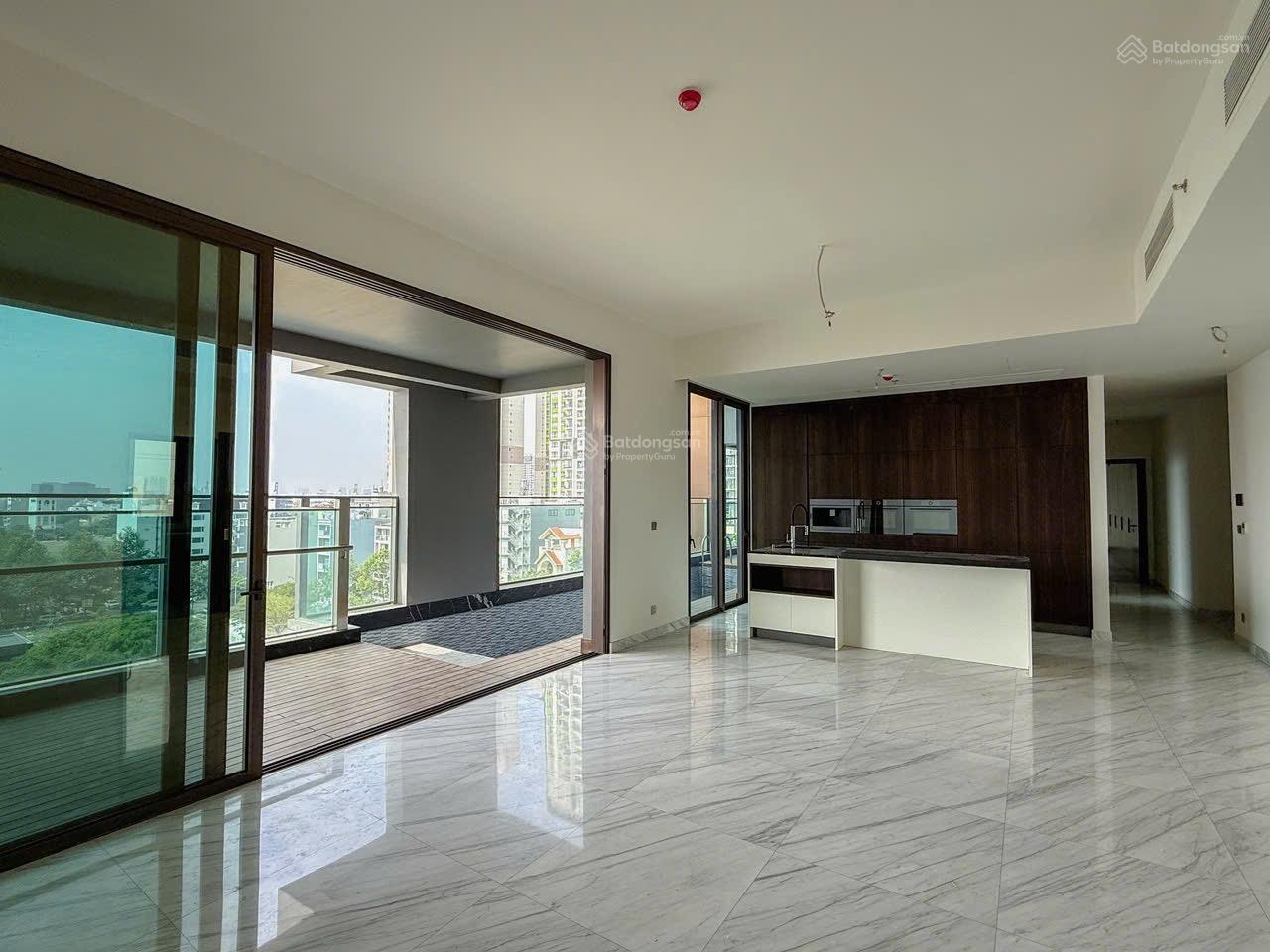 Cho thuê căn hộ DEFINE giá tốt nhất thị trường 3PN5WC 325m2 105 triệu/tháng