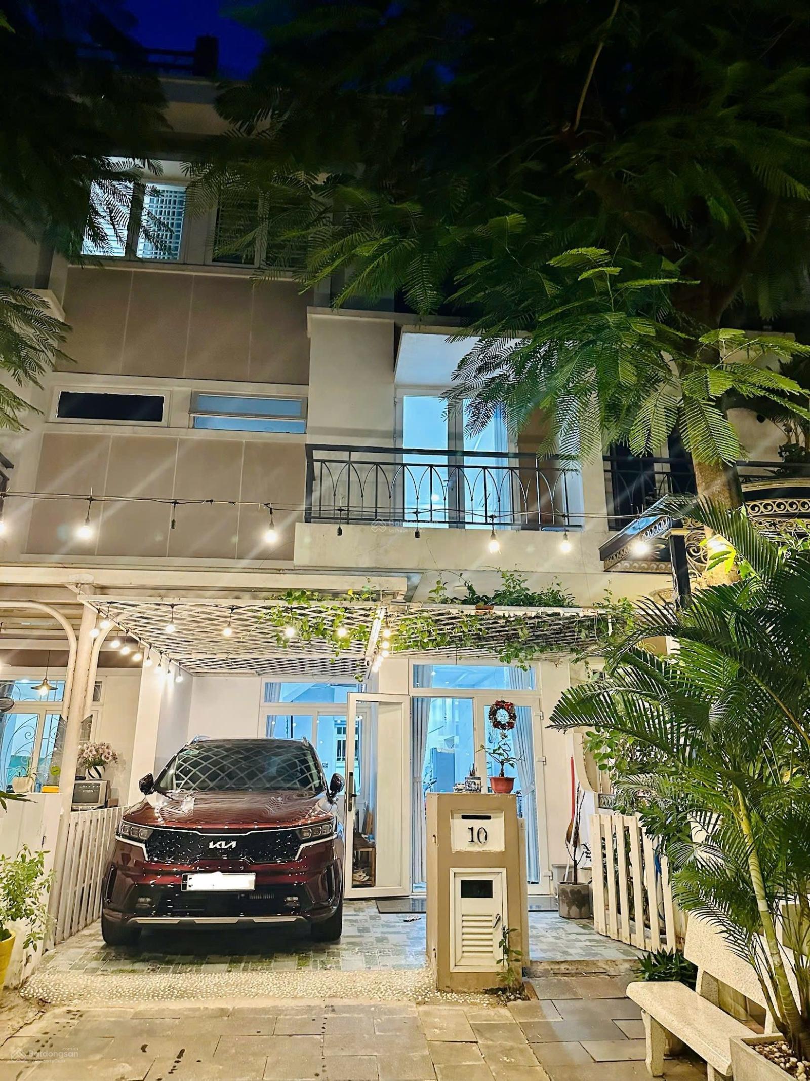 Bán gấp nhà phố KDC Lovera Park Phong phú 4 mặt tiền Trịnh Quang Nghị. DT 5x16m 1Tr 2 lầu. Giá 8ty