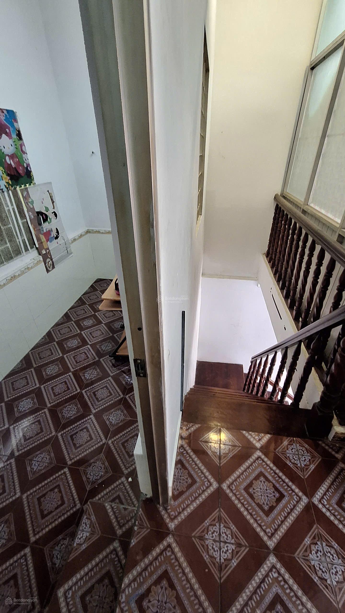 Nhà hẻm thông 3.5m Phạm Văn Hai phường 3 Tân Bình, 5x8m, Nở hậu , 2 tầng, 5.95 tỷ TL