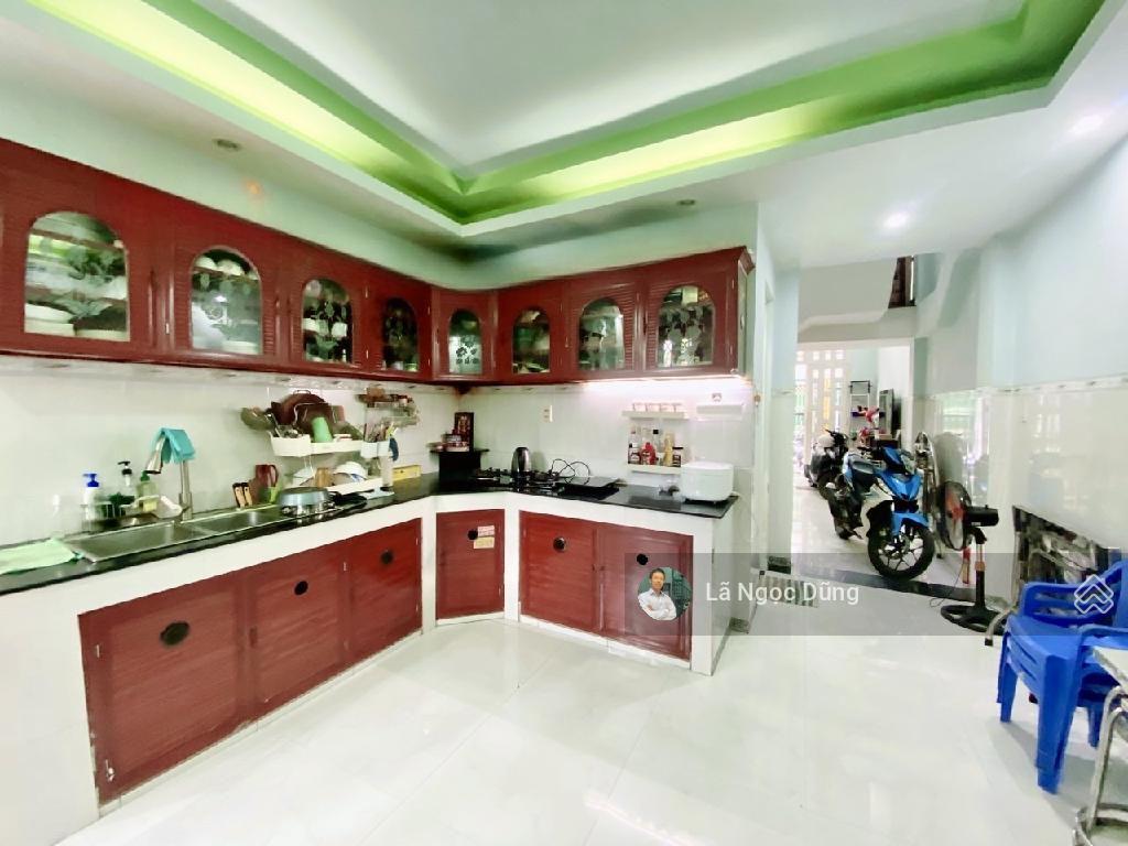 Bán Nhà 4 tầng, 4x14, hẻm xe hơi 5m, ngay ngã 4 Bốn Xã, giá chỉ nhỉnh 5 tỷ ( thương lượng )