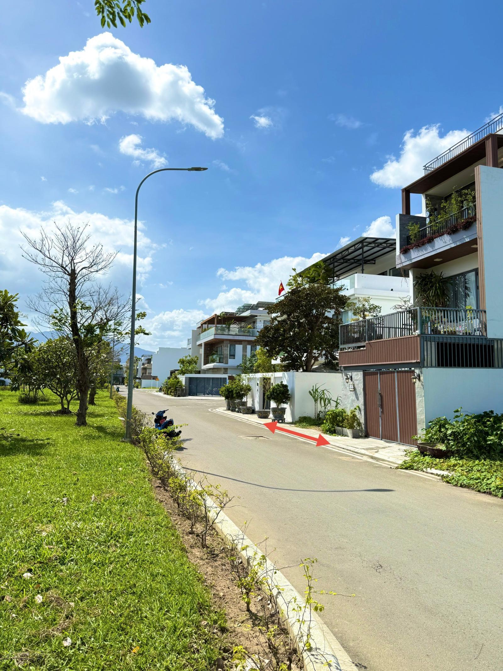 Hàng hiếm: Bán lô đất view công viên bồn hoa, kề góc ngã tư gói 7 - Mỹ Gia giá 58.5tr/m2 bao tất cả