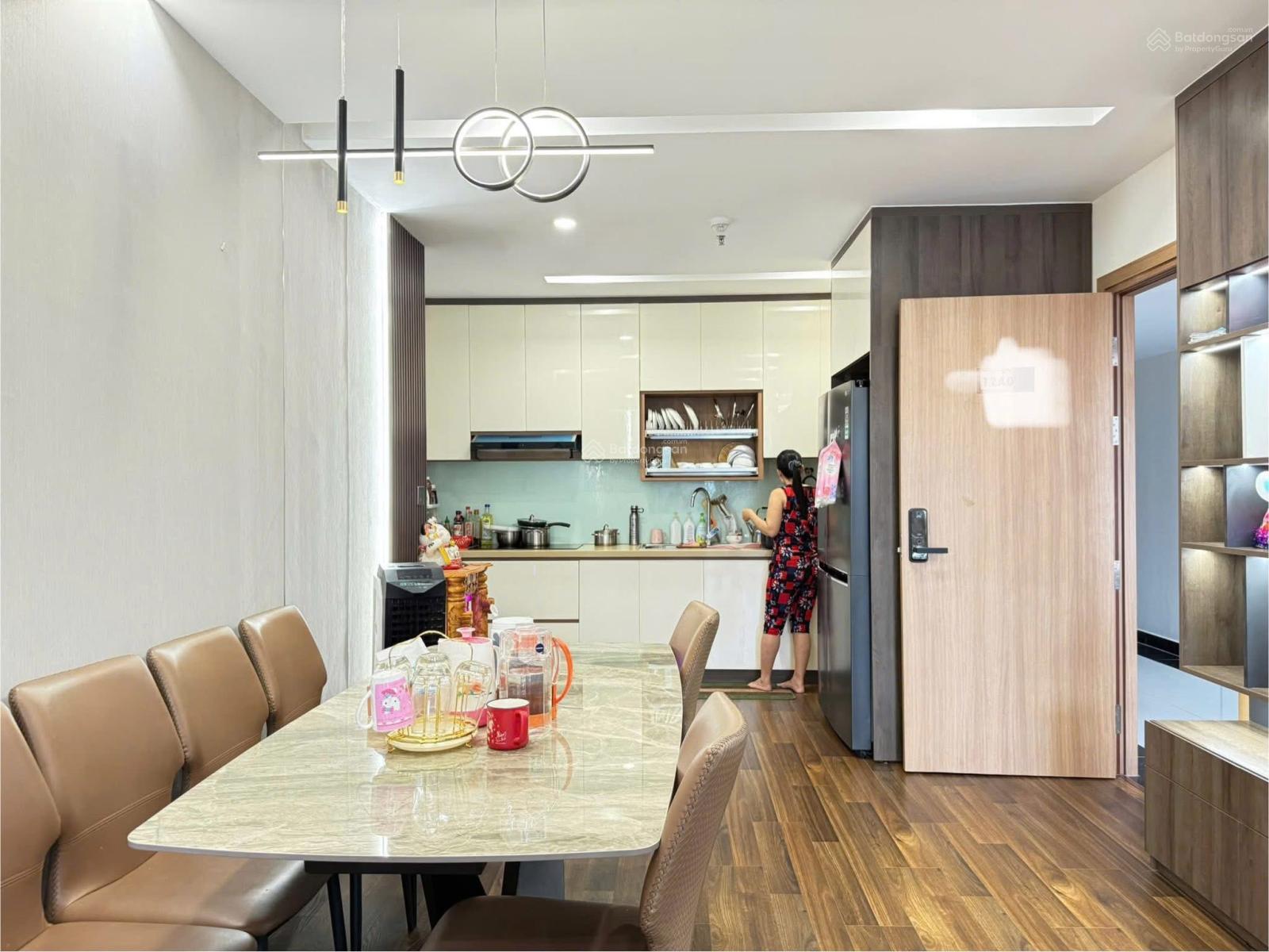 Căn góc CT3 VCN VĐT 98m2 thiết kế 3 phòng ngủ, 2 nhà vệ sinh đầy đủ nội thất giá 4 tỷ 900