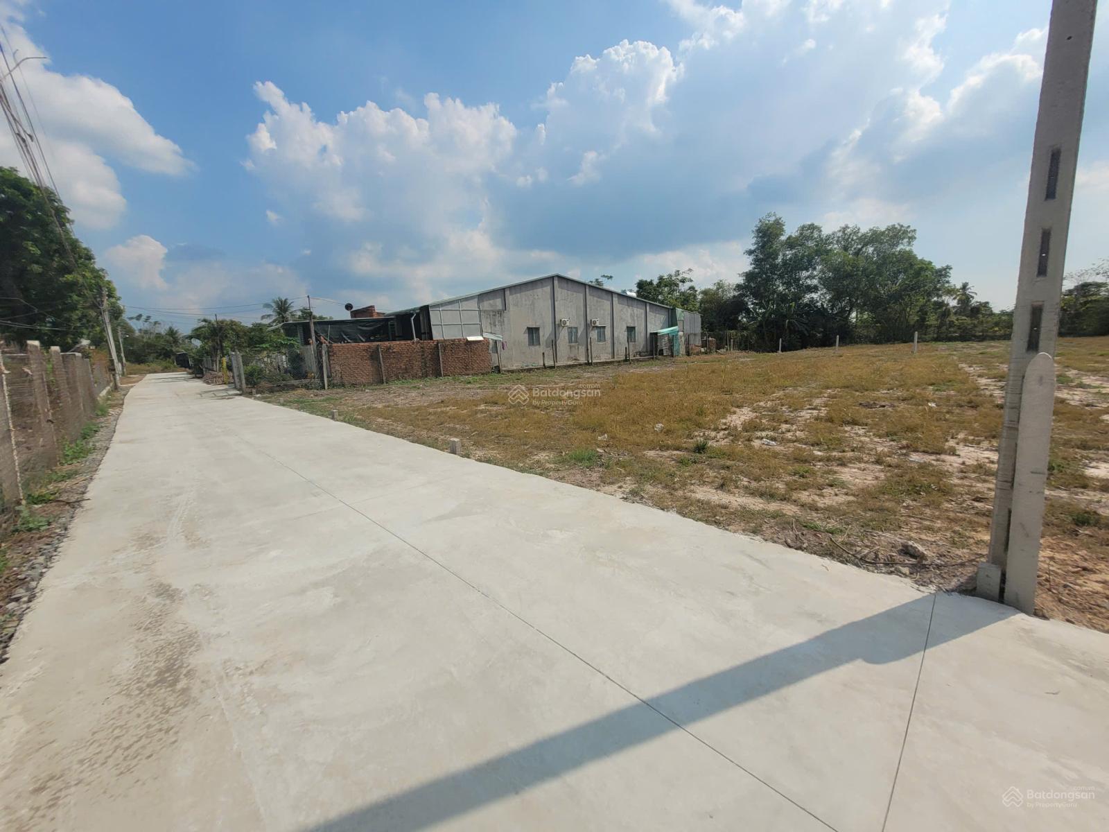 5x30 full thổ. Đường bê tông. Gần KCN. 450tr 5x30 full thổ. Đường bê tông. Gần KCN. 450tr